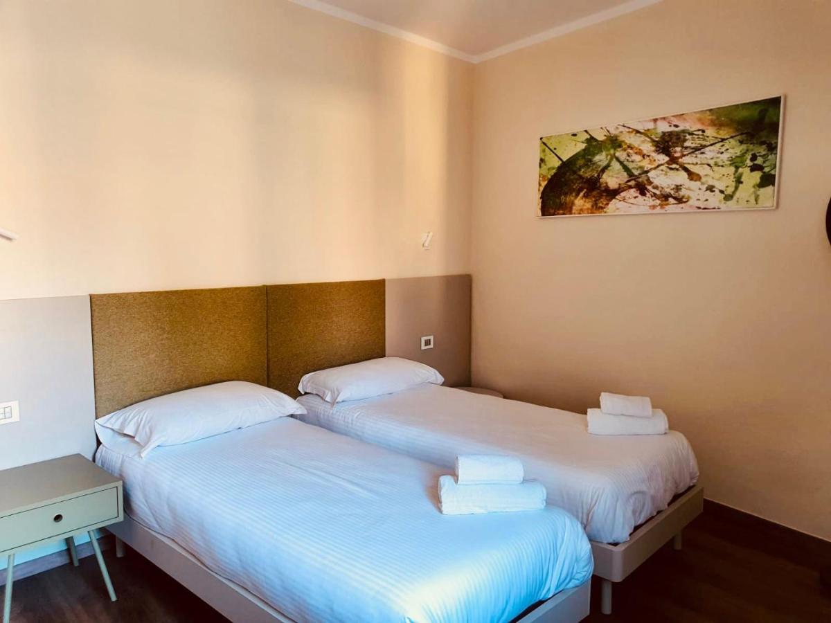 The Square Of Miracles Apartment Pisa Bagian luar foto